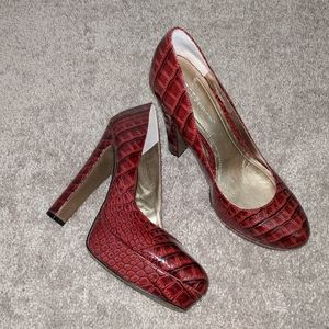 BCBGeneration Jodie Pumps